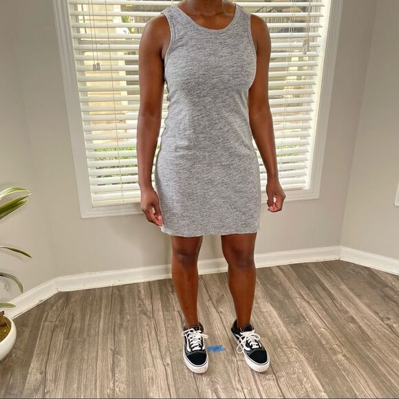 2/$20 American Eagle Heather Gray Knot Twist Cutout Back Mini Dress - Picture 2 of 13